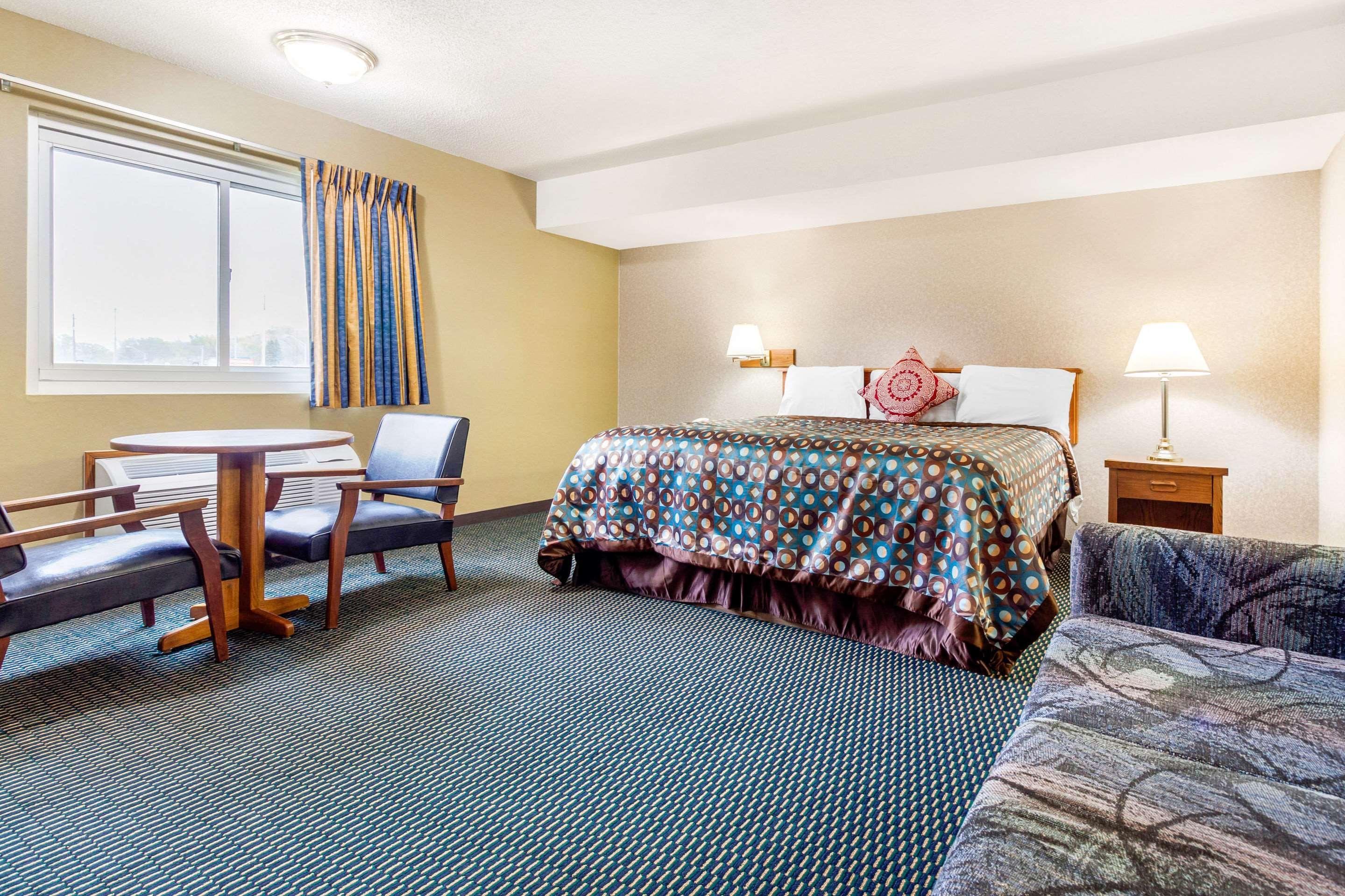 Rodeway Inn Blair Exterior photo
