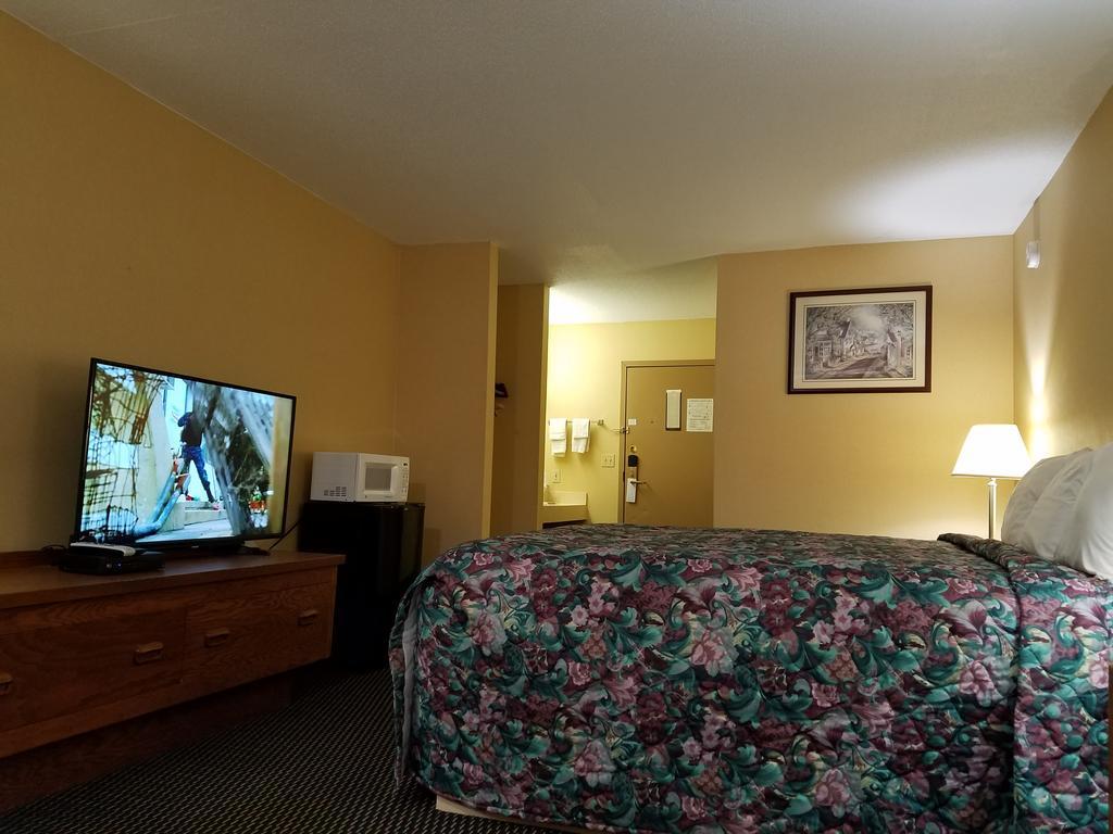 Rodeway Inn Blair Exterior photo