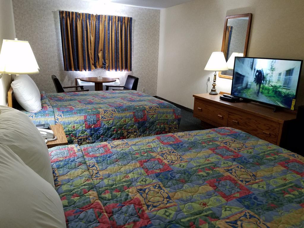 Rodeway Inn Blair Exterior photo