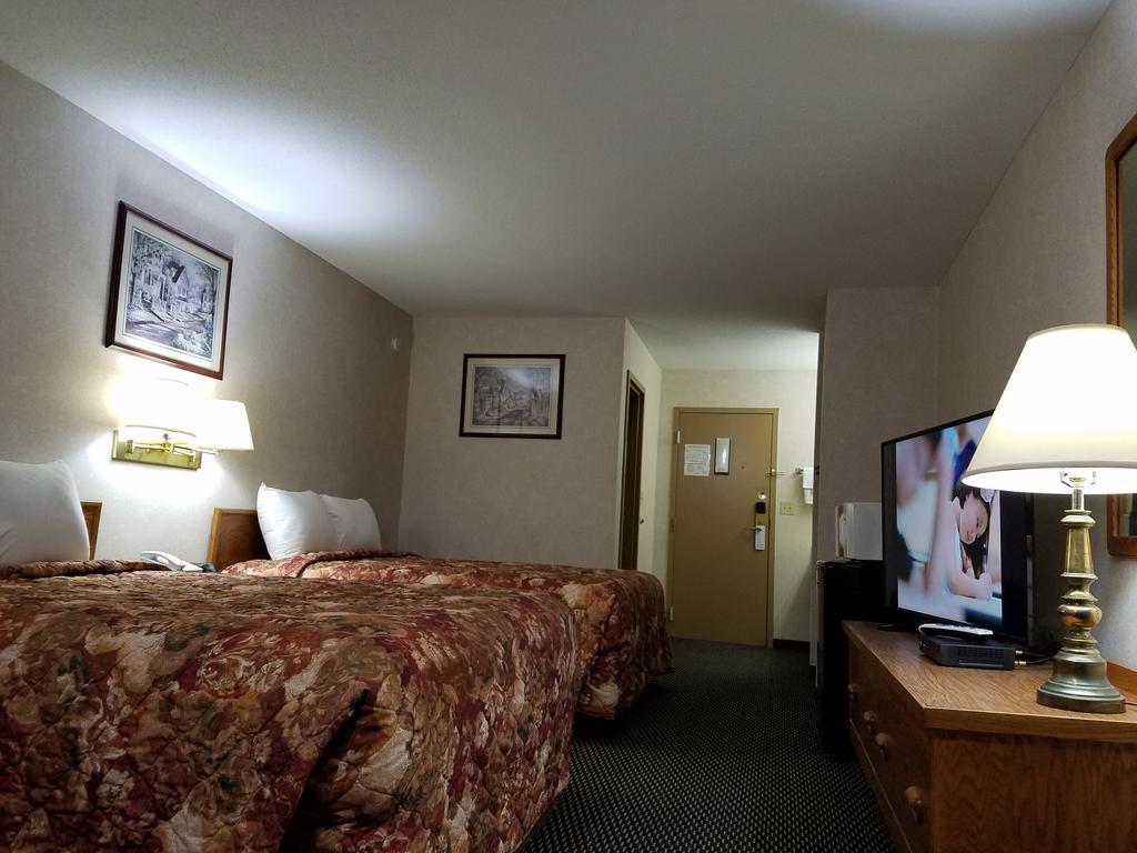 Rodeway Inn Blair Exterior photo