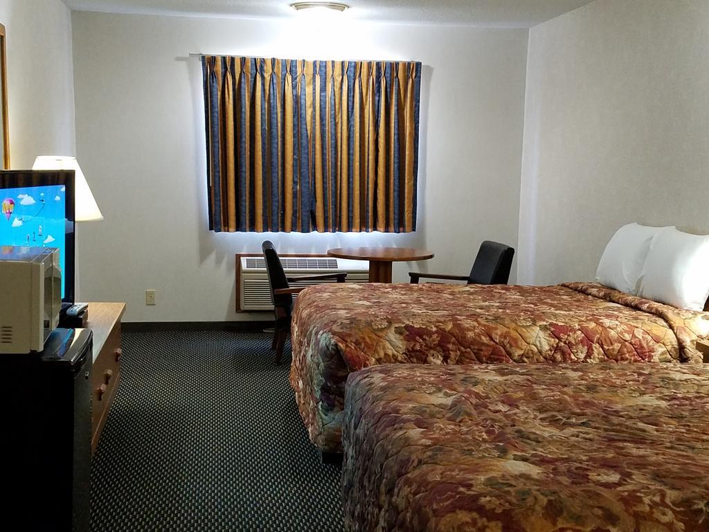 Rodeway Inn Blair Exterior photo