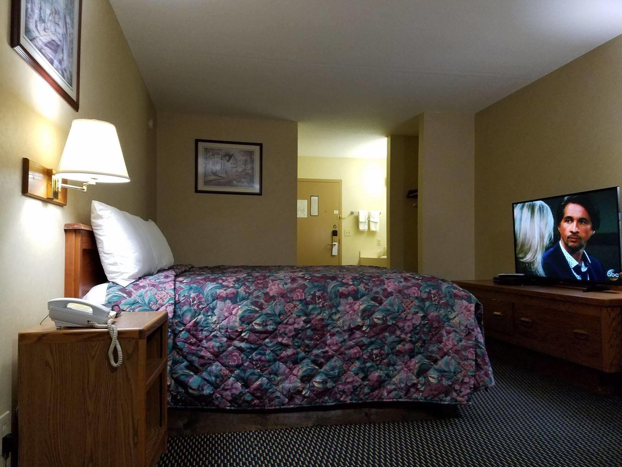 Rodeway Inn Blair Exterior photo