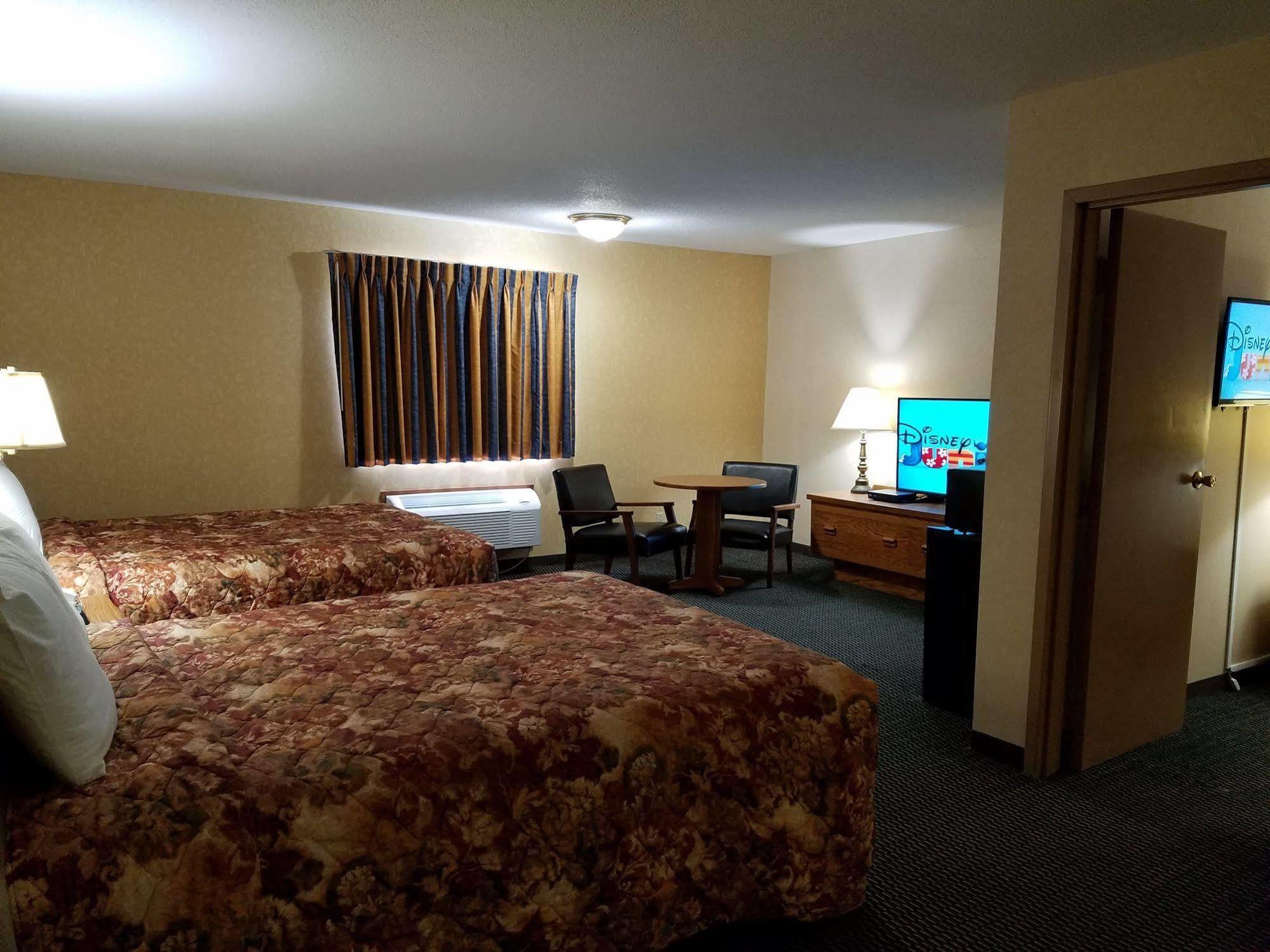 Rodeway Inn Blair Exterior photo